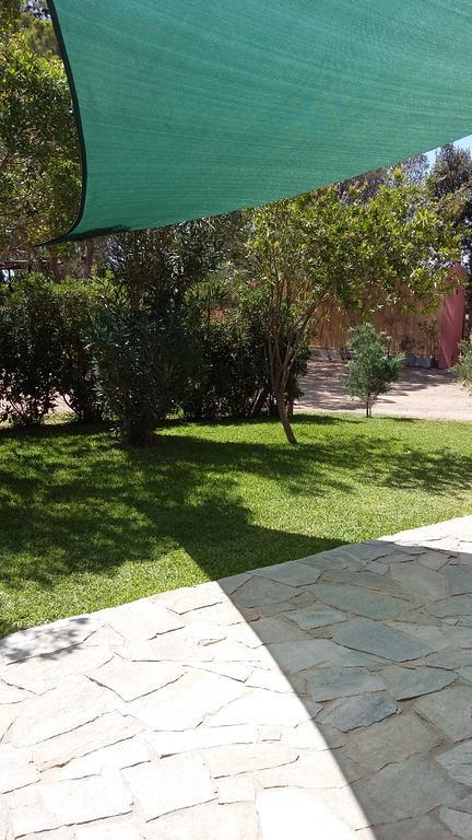 La Contea Bed & Breakfast Sant'Anna Arresi Exterior photo