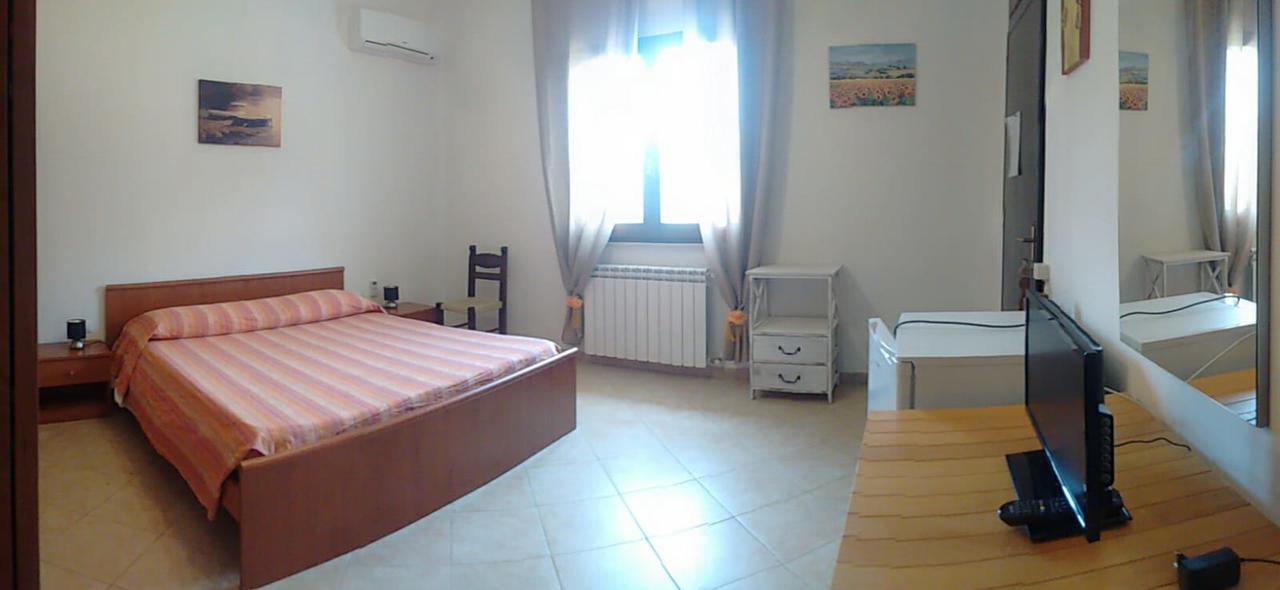 La Contea Bed & Breakfast Sant'Anna Arresi Exterior photo